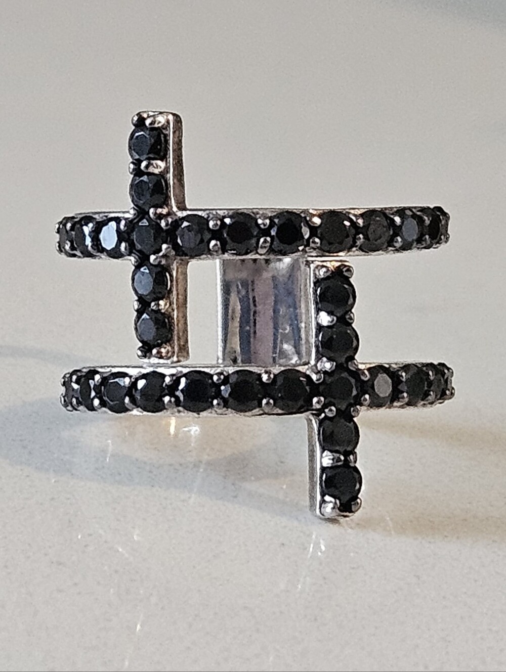 Rare Carol Brodie Sterling Silver 1ctw Black Spinel Double Cross Hashtag Ring
